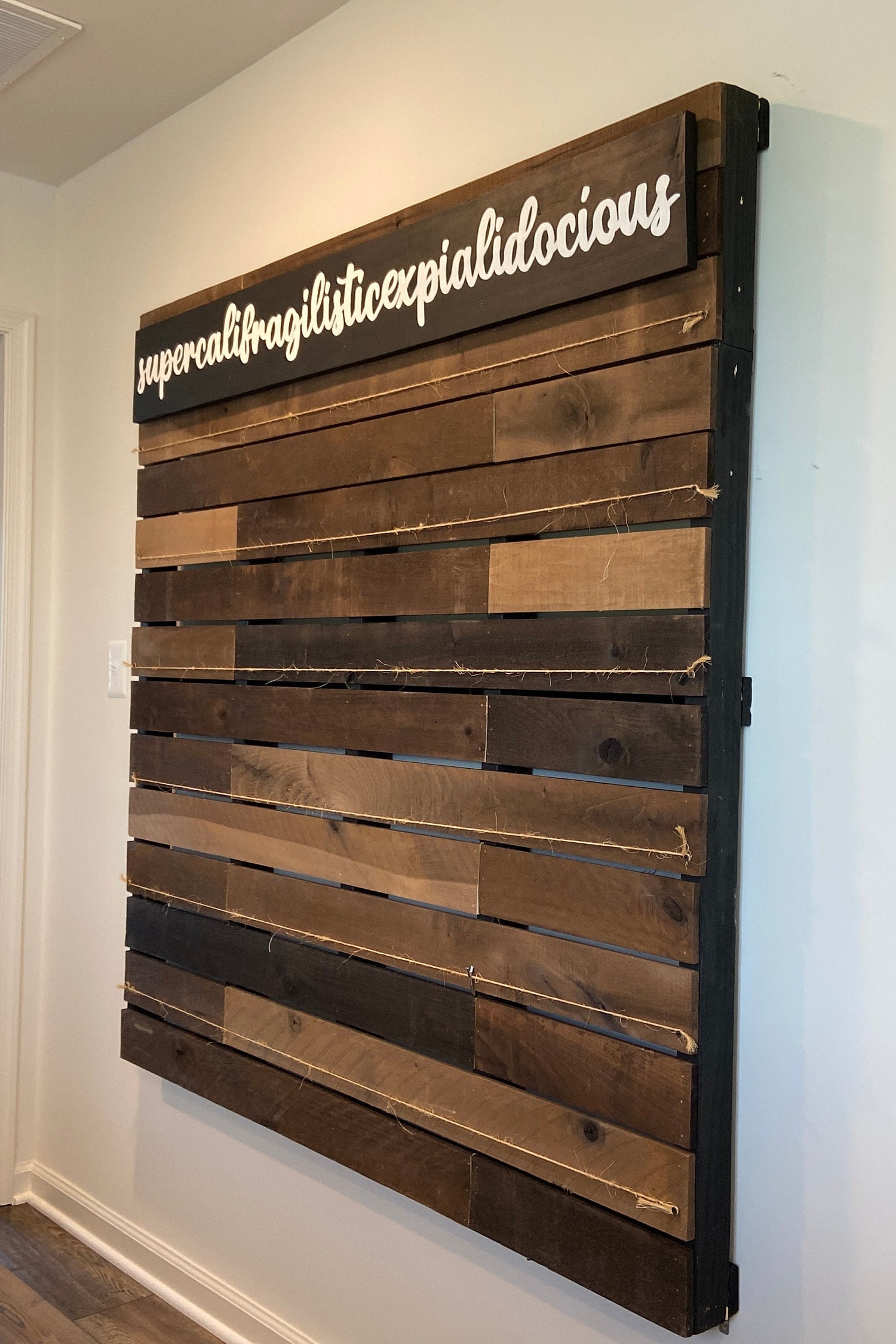 An application scenario or product detail of board pallets - Image 20