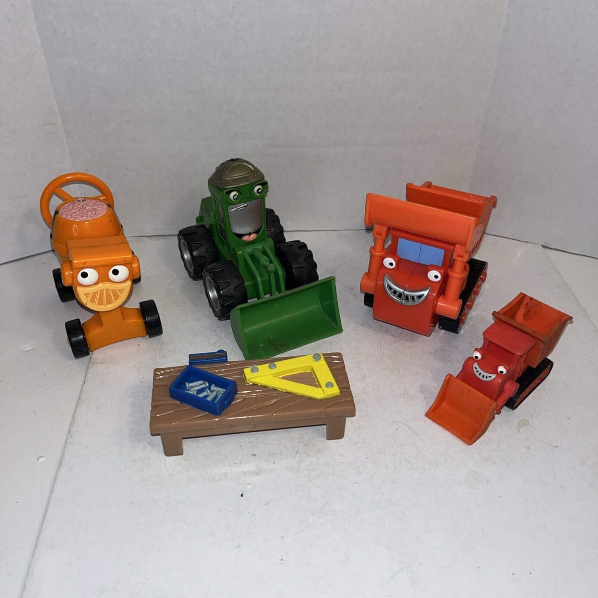 An application scenario or product detail of bob the builder toy - Image 7