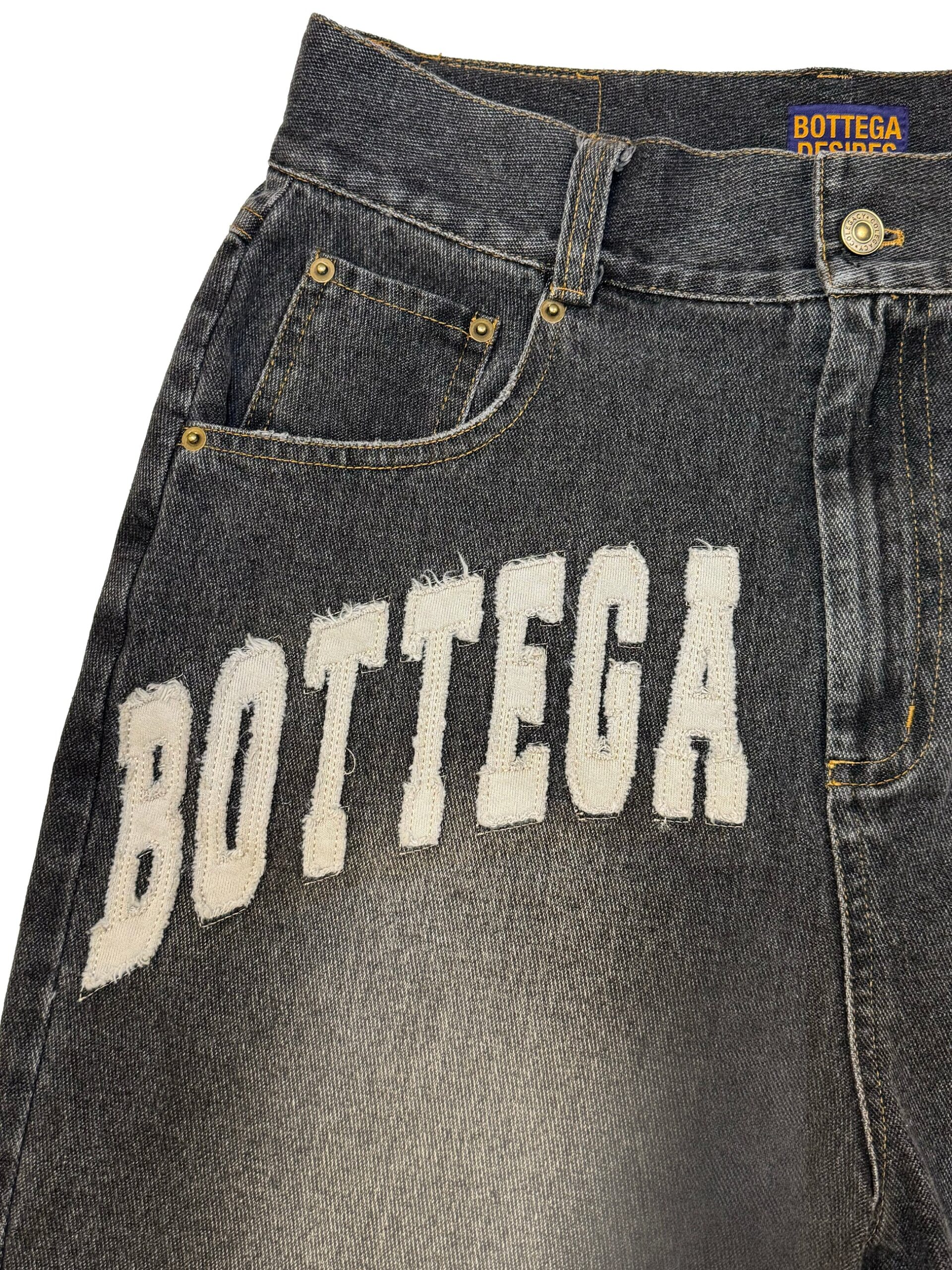 An application scenario or product detail of bottega desires shorts - Image 8