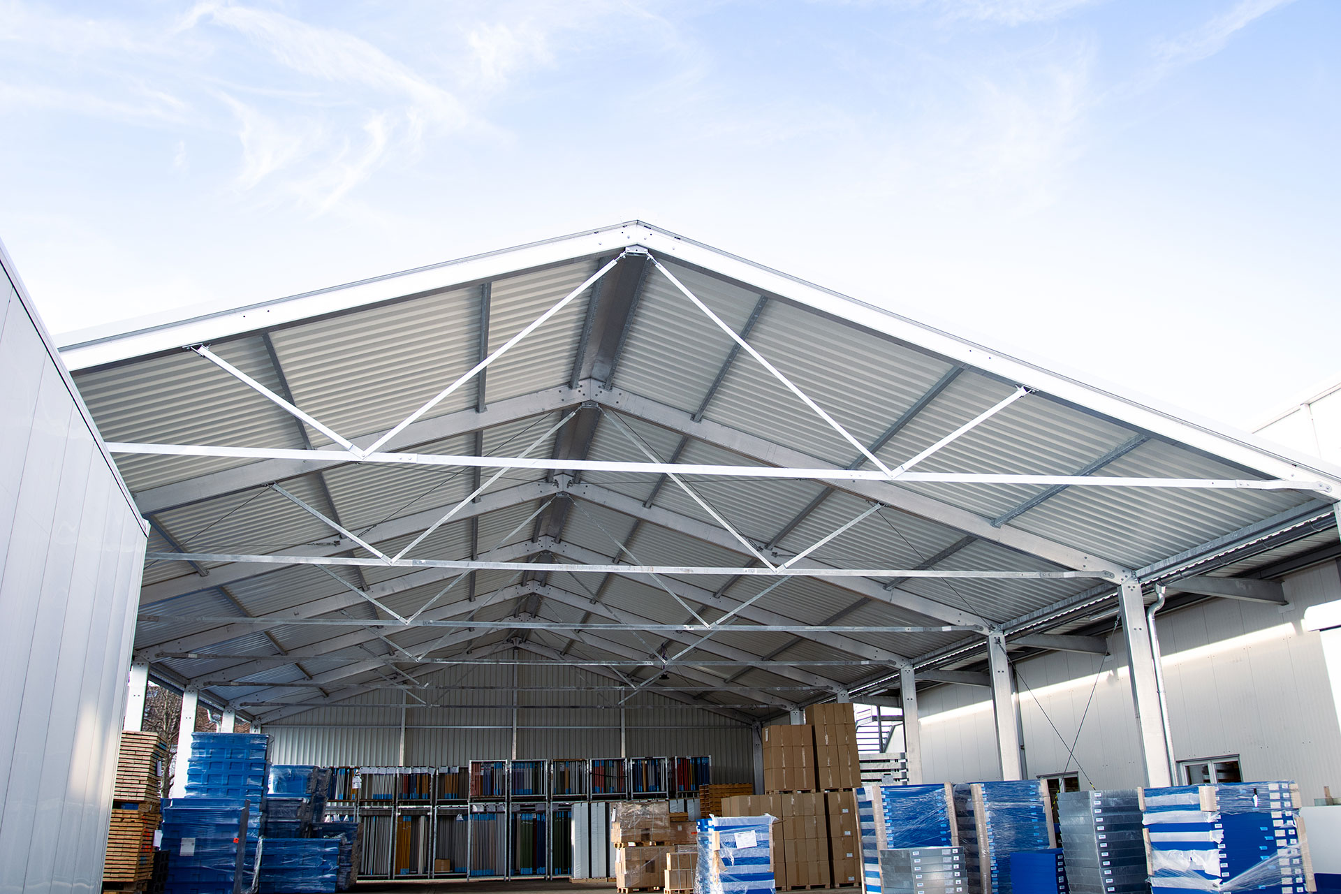 An application scenario or product detail of canopy roofs - Image 2