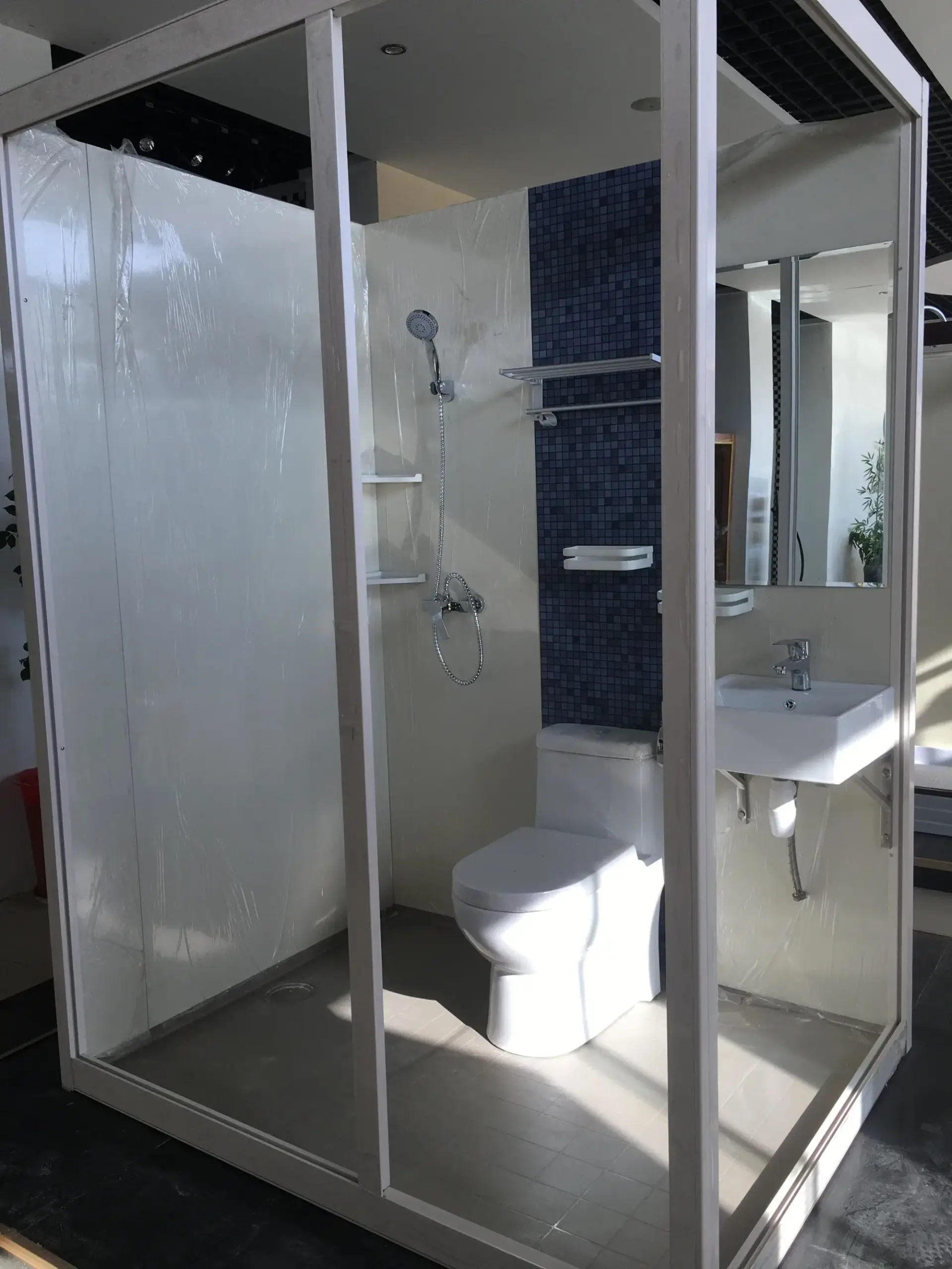 An application scenario or product detail of capsule shower - Image 2