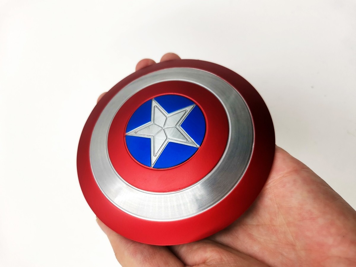 An application scenario or product detail of captain america shield toy - Image 4