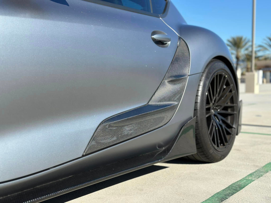 An application scenario or product detail of carbon fiber side fenders mk5 supra - Image 4