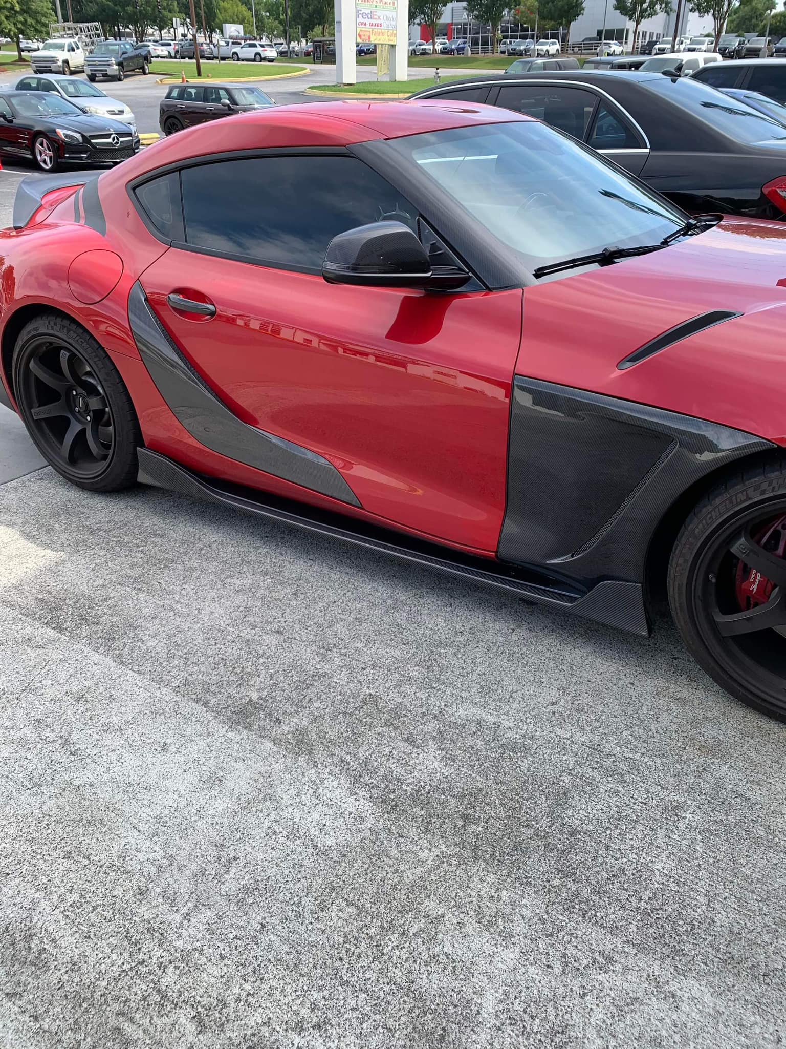 An application scenario or product detail of carbon fiber side fenders mk5 supra - Image 8