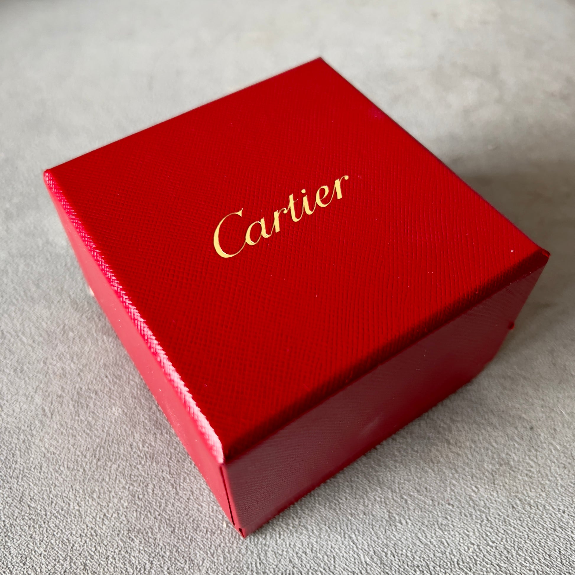 An application scenario or product detail of cartier box - Image 8