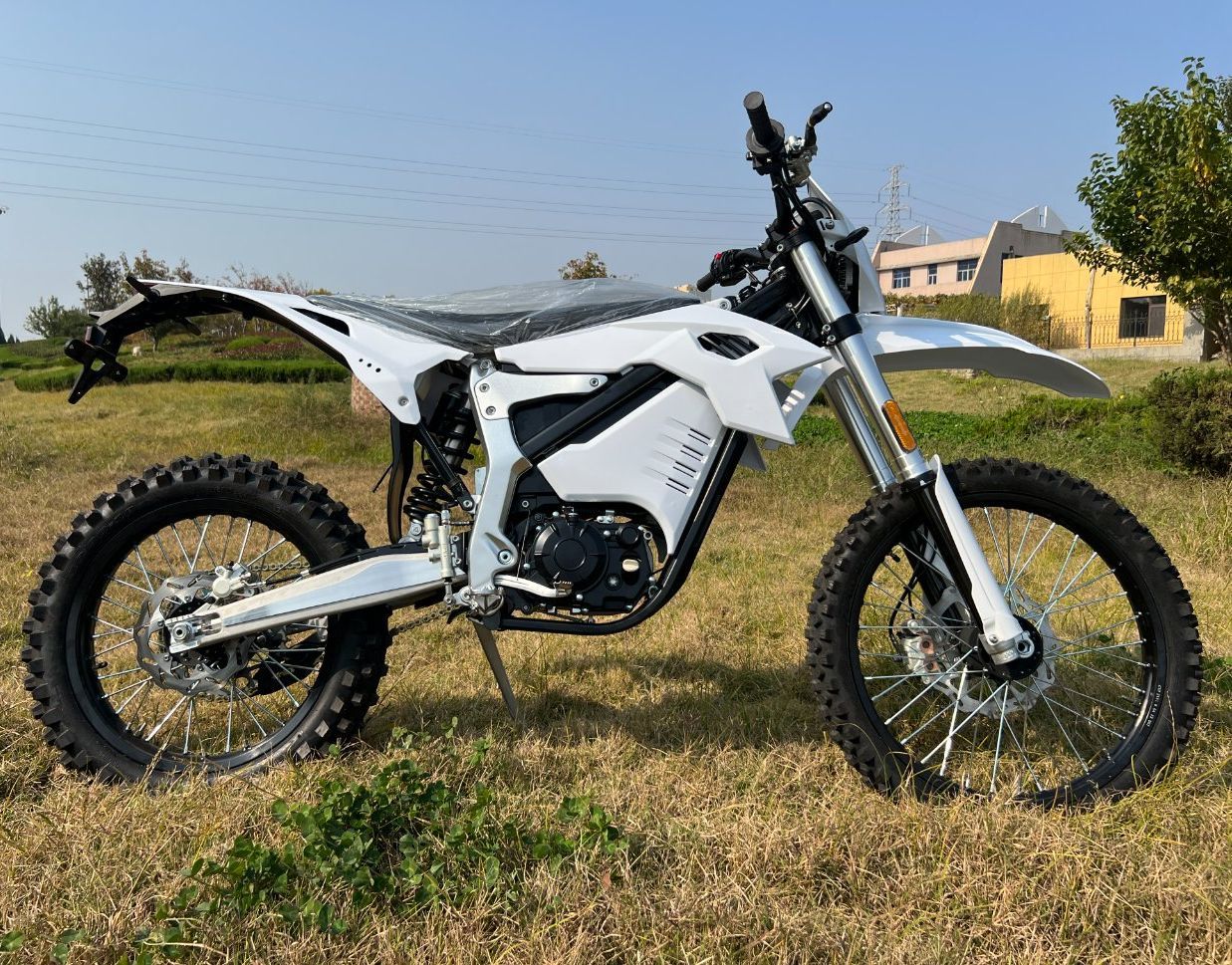 An application scenario or product detail of cheap electric dirt bikes for adults - Image 5