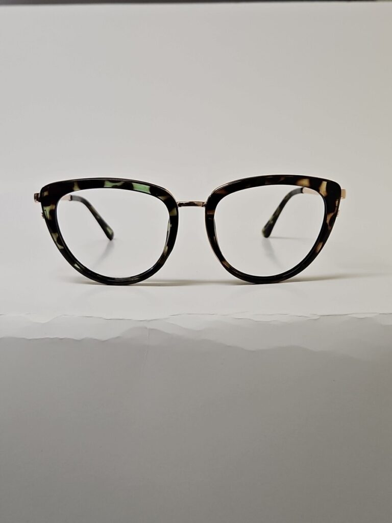Featured image for the chelsea morgan glasses guide