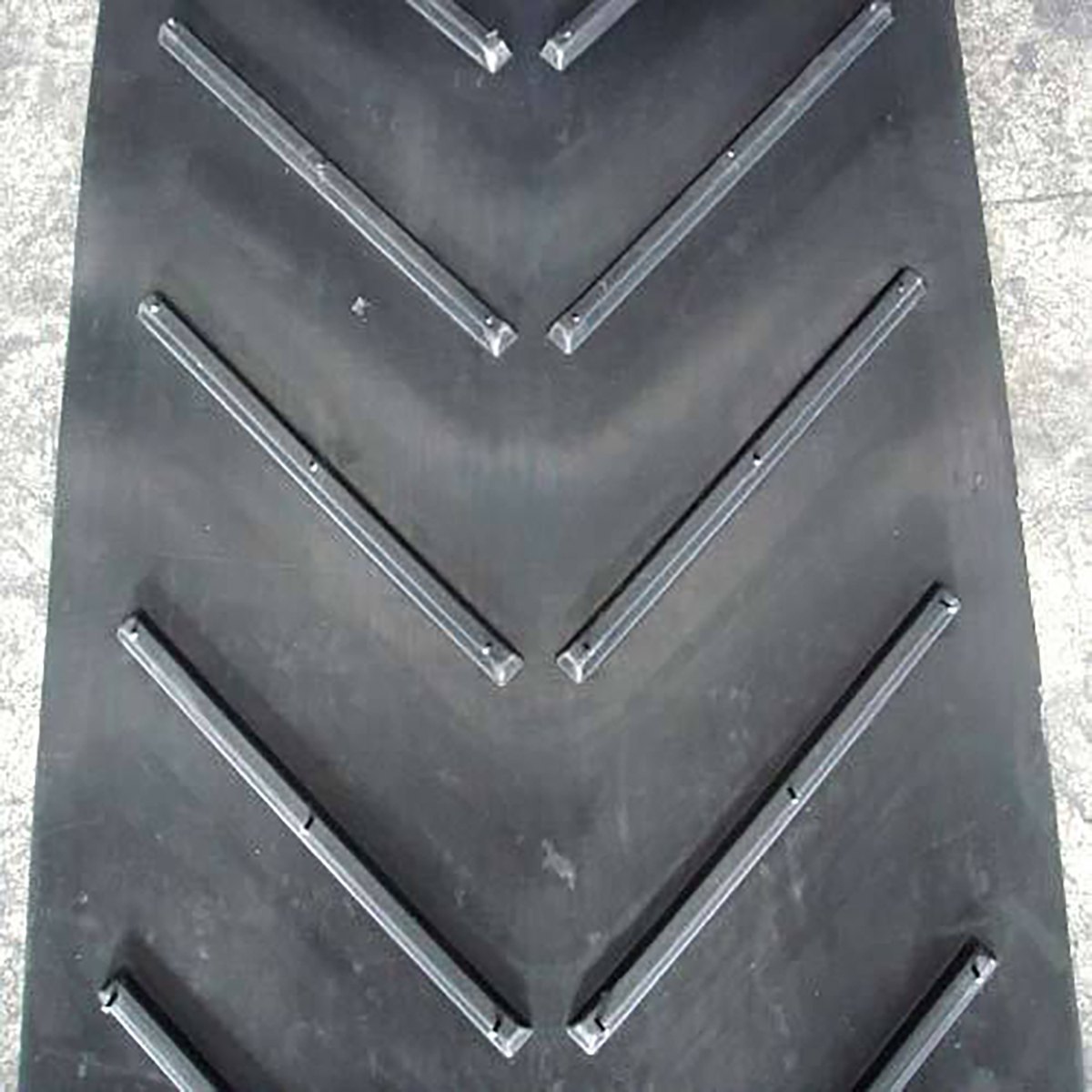 An application scenario or product detail of chevron belt - Image 24