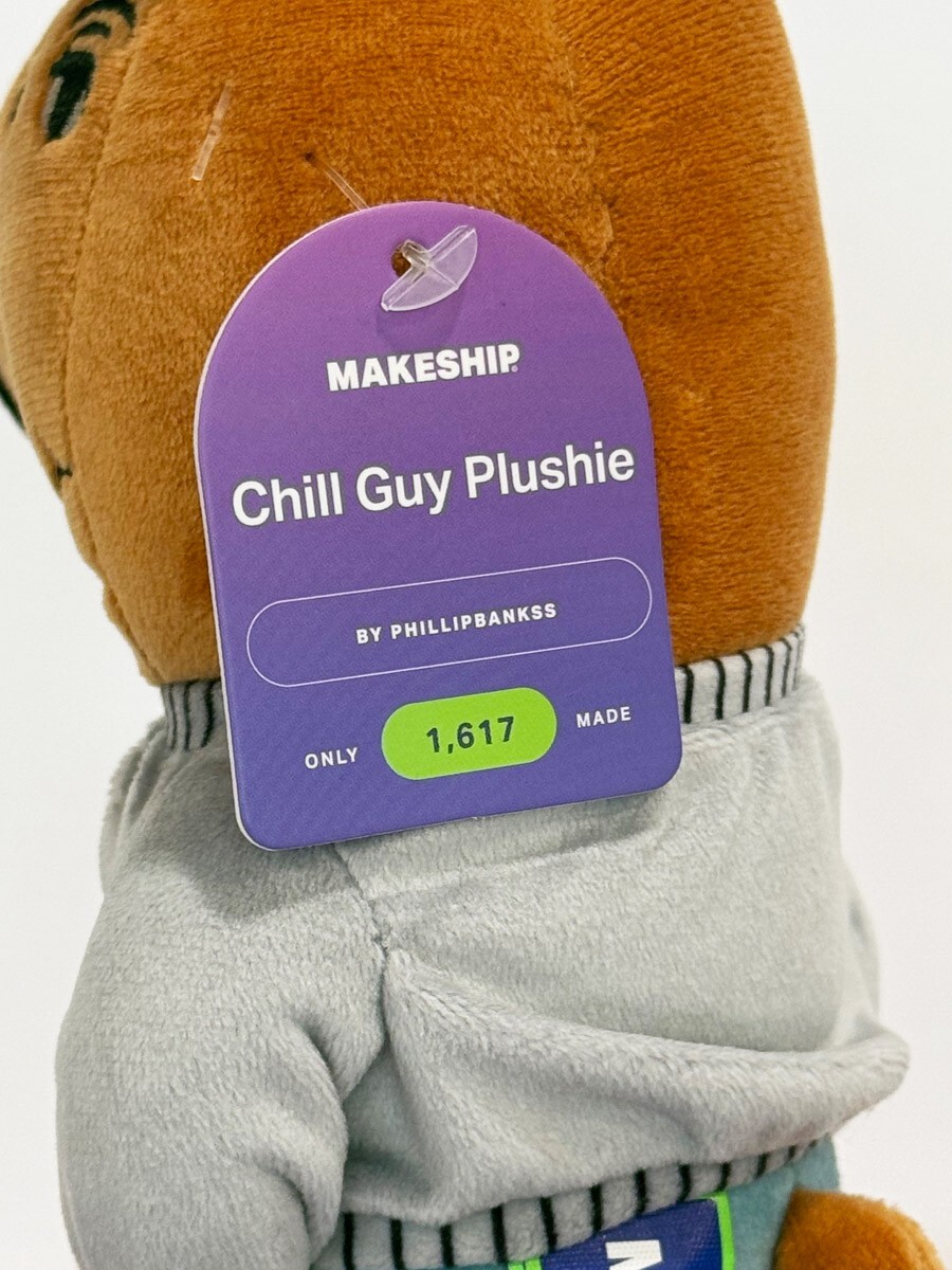 An application scenario or product detail of chill guy plush - Image 15