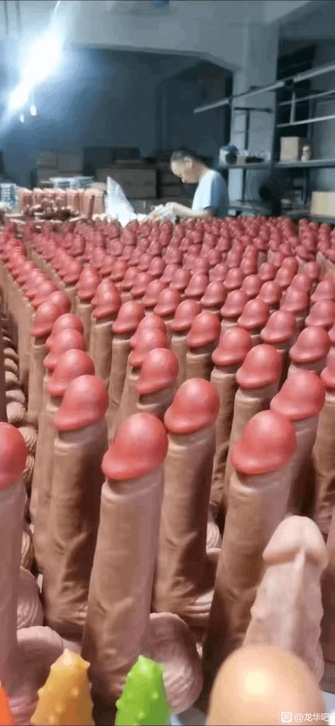 An application scenario or product detail of chinese dildo - Image 6