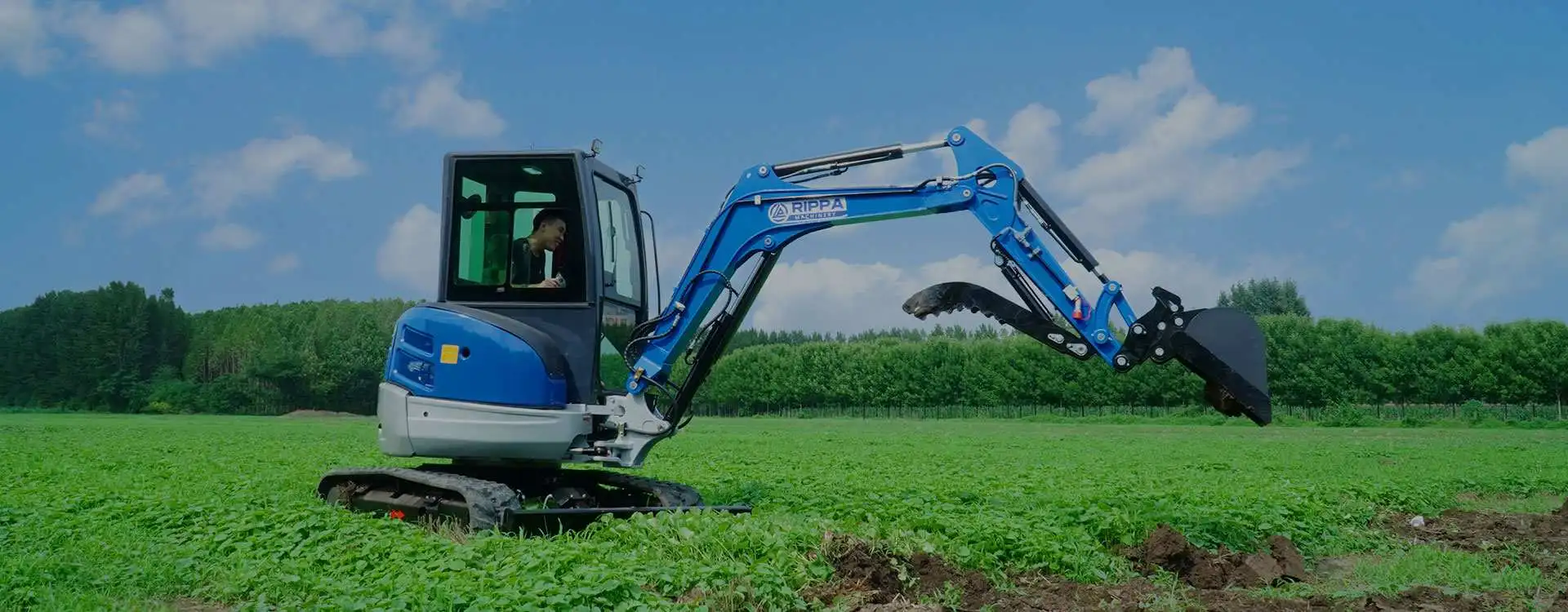 An application scenario or product detail of chinese excavator - Image 6