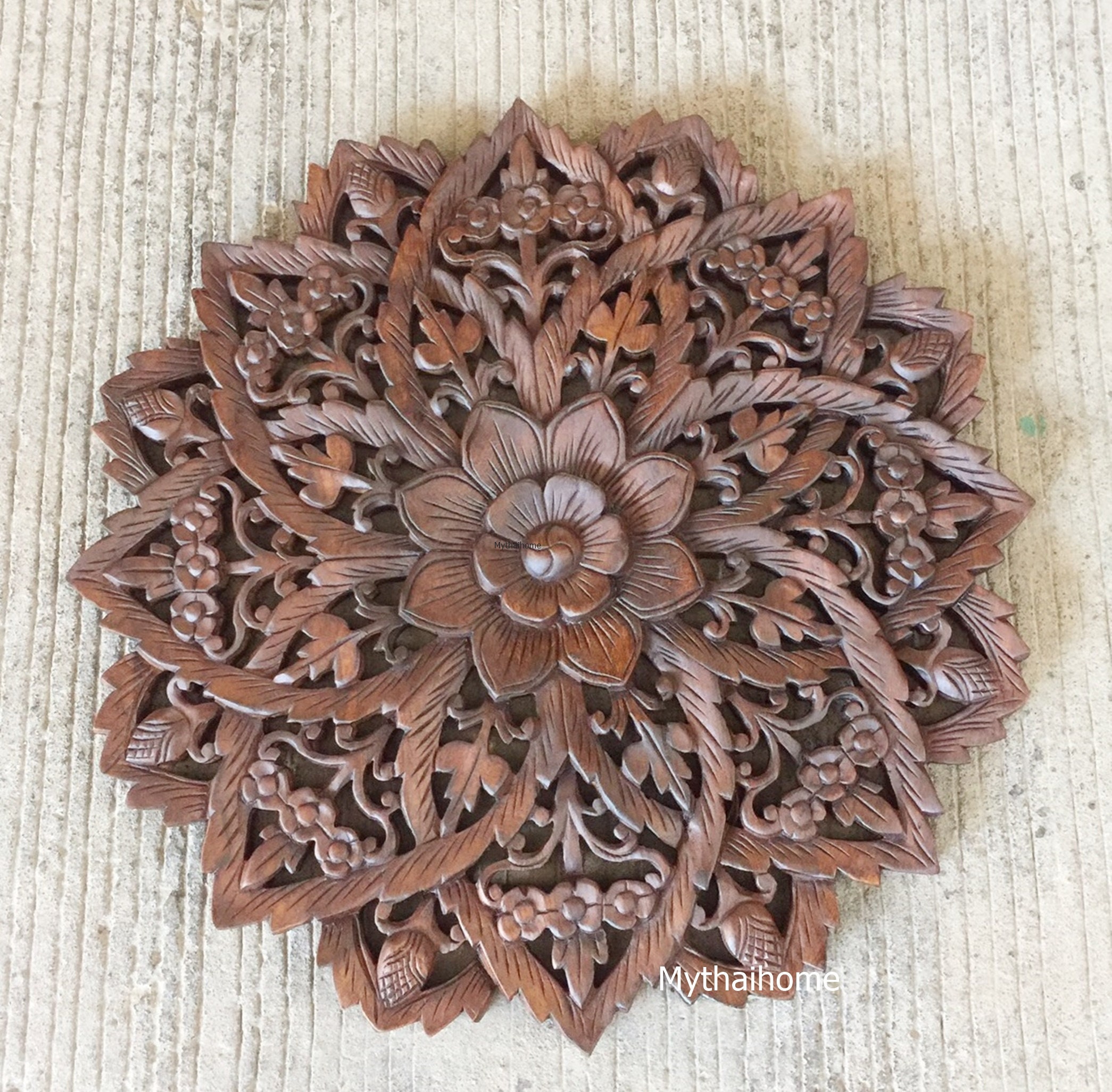 An application scenario or product detail of chinese round wooden carving lotus - Image 5