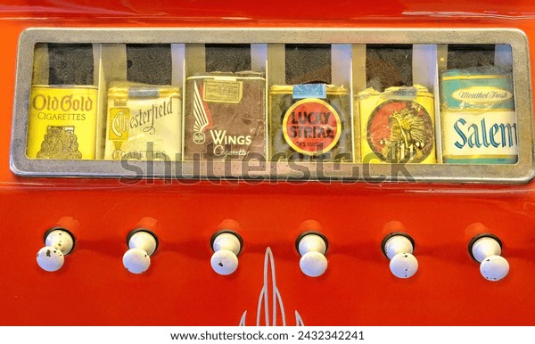 An application scenario or product detail of cigarette dispenser - Image 6