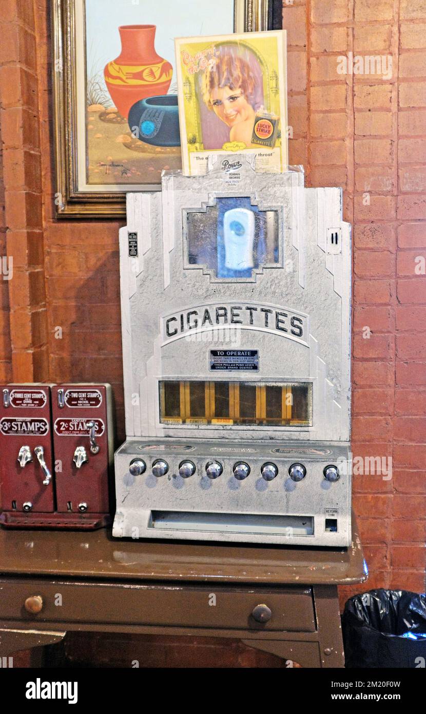 An application scenario or product detail of cigarette dispenser - Image 7