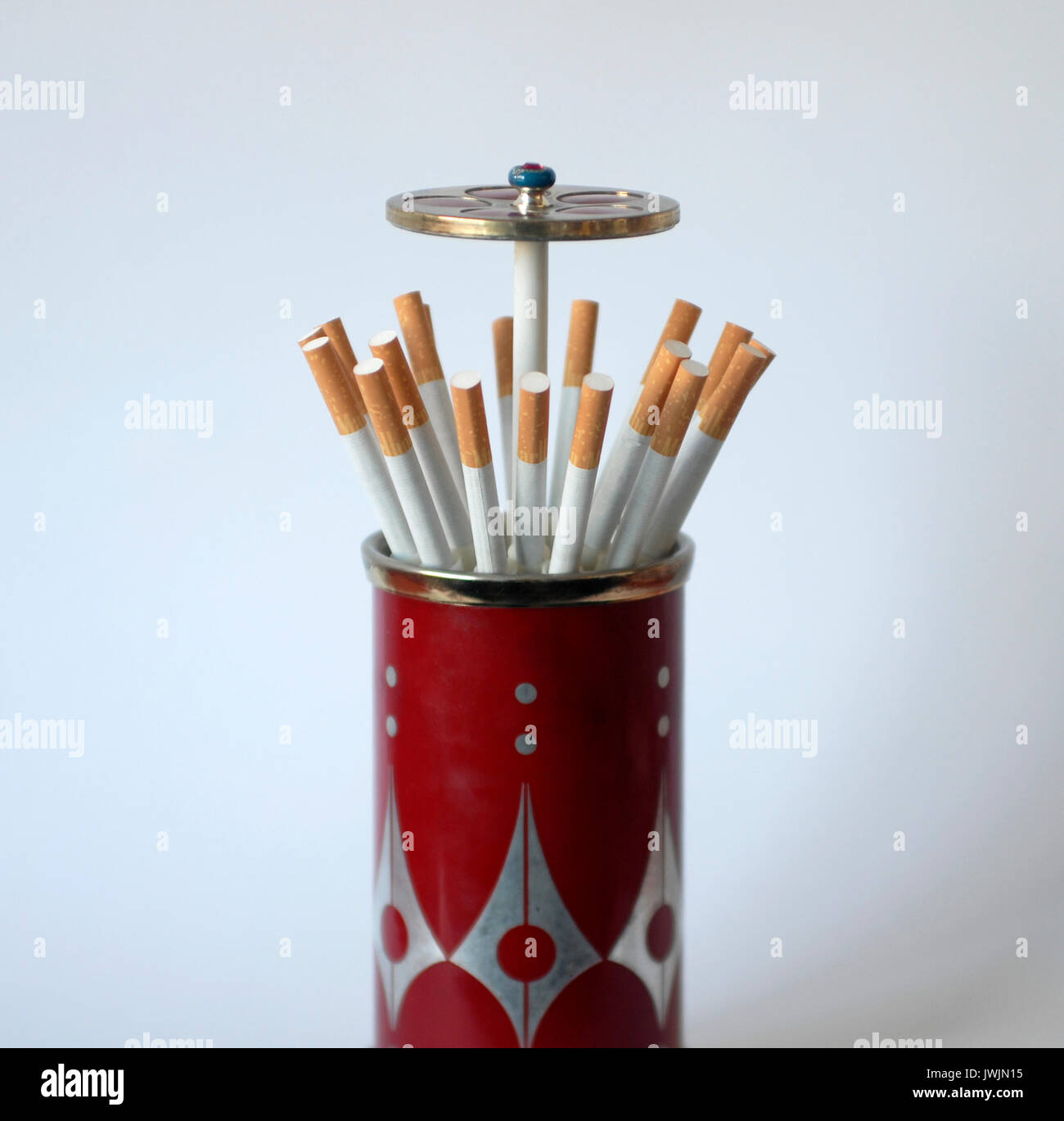 An application scenario or product detail of cigarette dispenser - Image 24