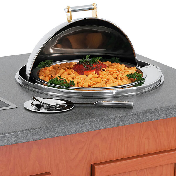 An application scenario or product detail of circular dish for hotel food - Image 1