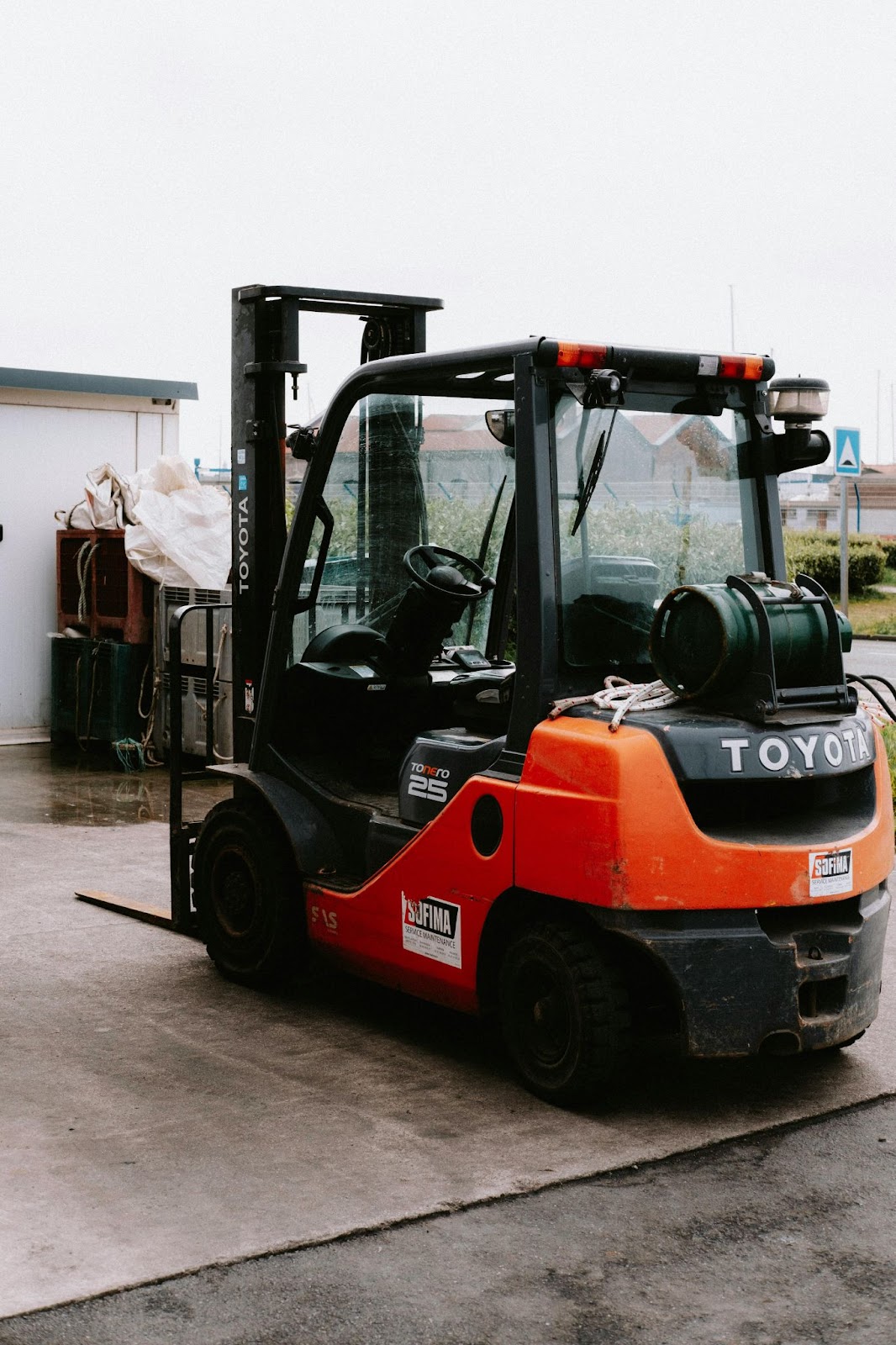 An application scenario or product detail of class 5 forklift - Image 19