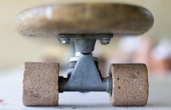 An application scenario or product detail of clay skateboard wheels - Image 2