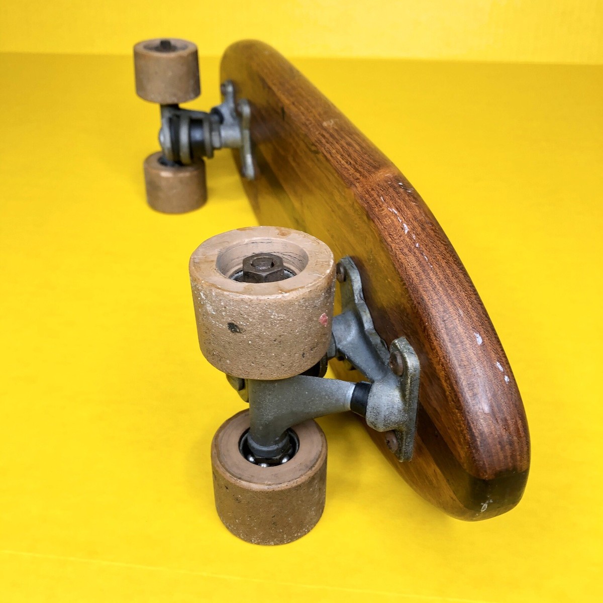 Featured image for the clay skateboard wheels guide