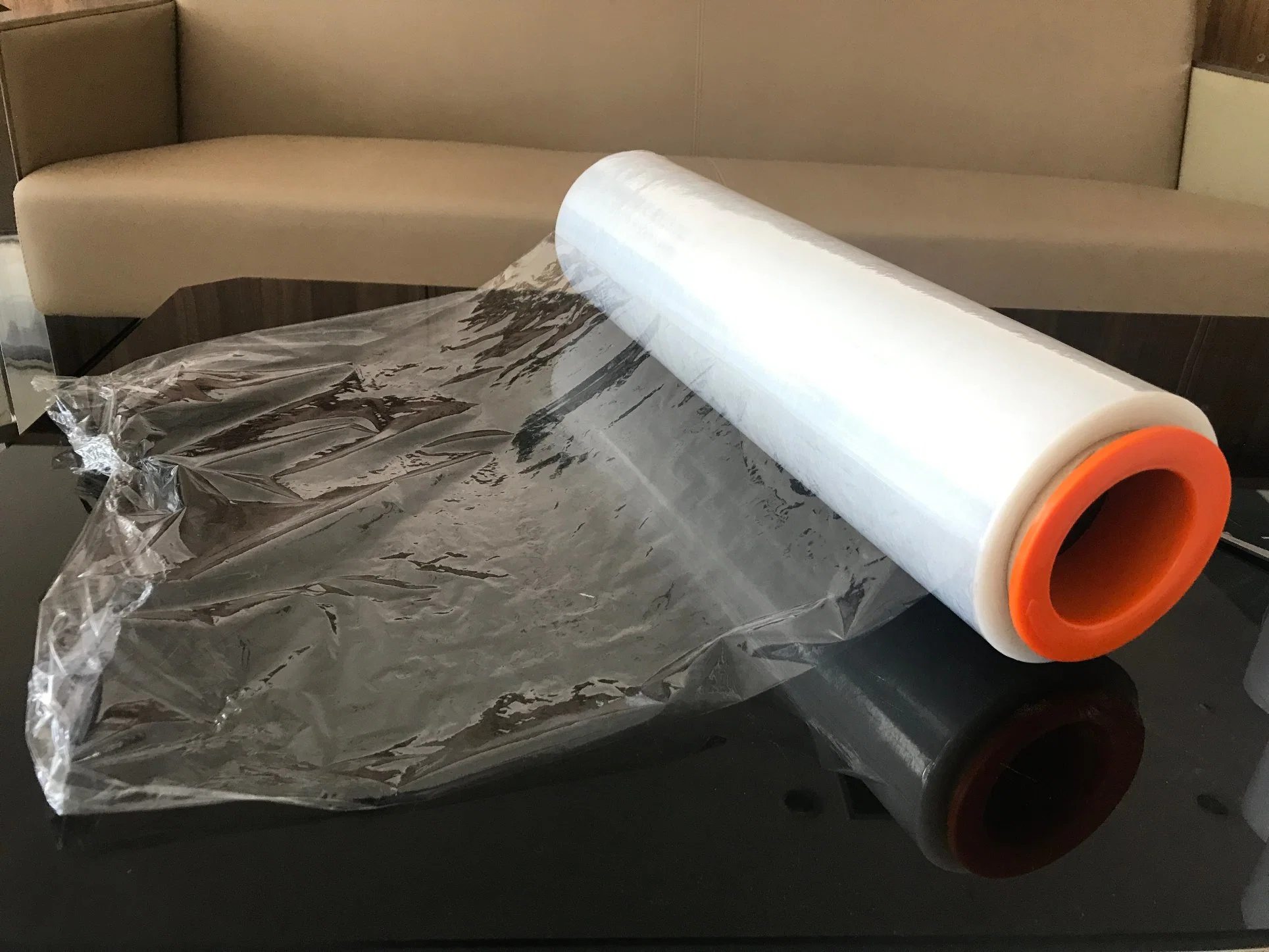 An application scenario or product detail of cling film for wrapping furniture - Image 10