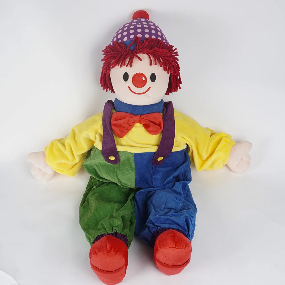 An application scenario or product detail of clown plush - Image 11