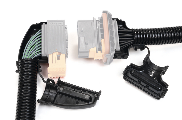 An application scenario or product detail of connector and backshell - Image 8