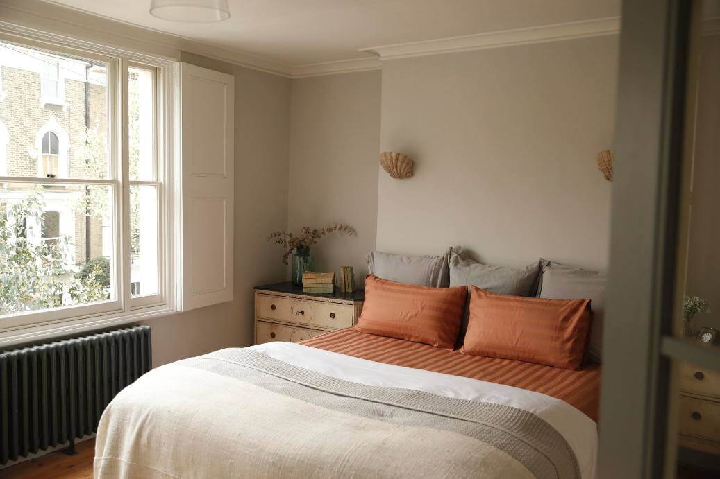 An application scenario or product detail of copper bed sheets - Image 5