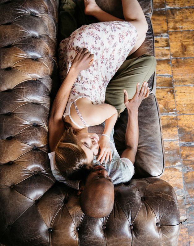 An application scenario or product detail of couch sexual - Image 4