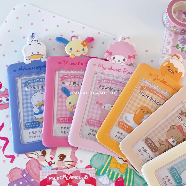 An application scenario or product detail of cream photocard holders - Image 7