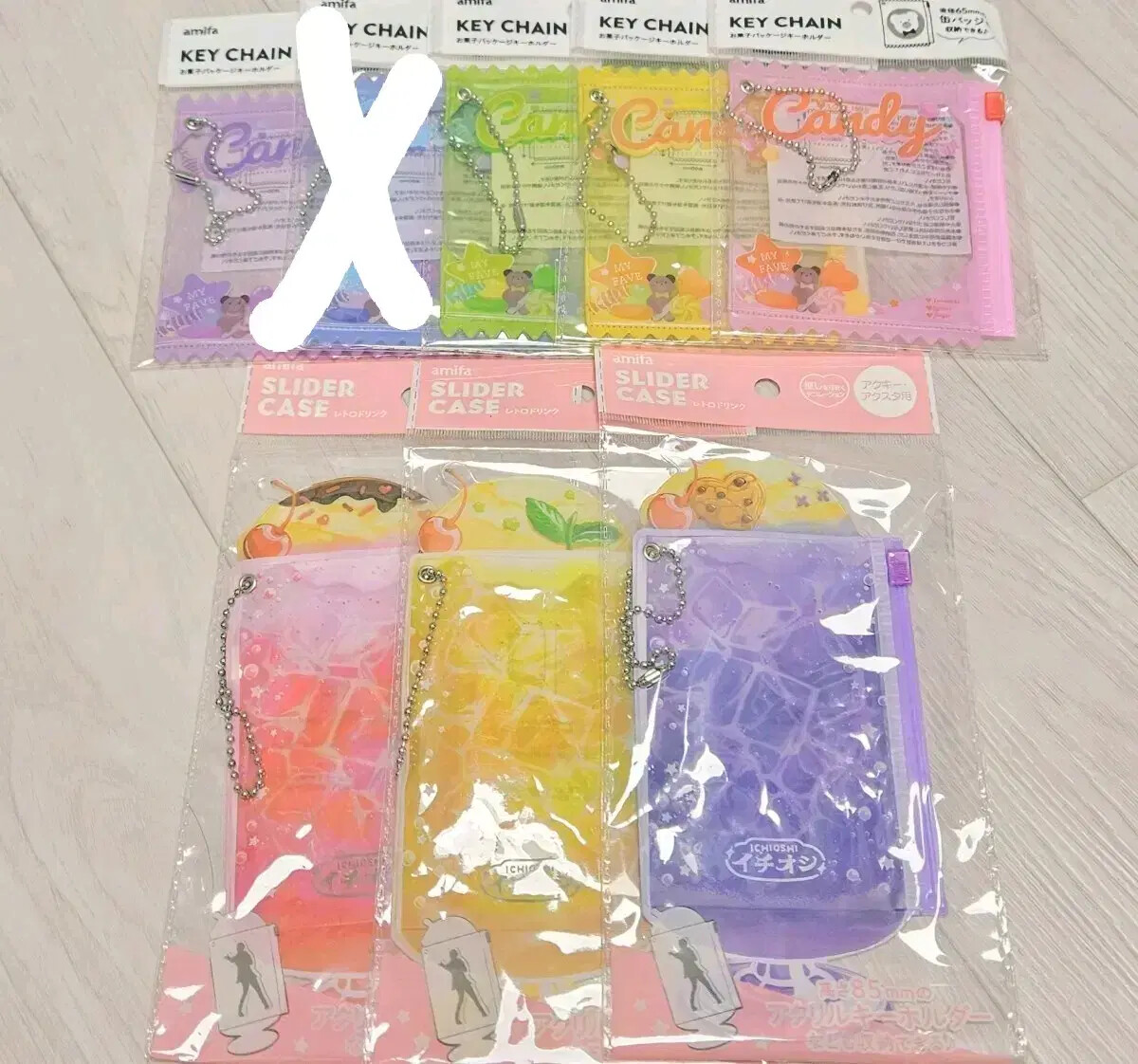 An application scenario or product detail of cream photocard holders - Image 18