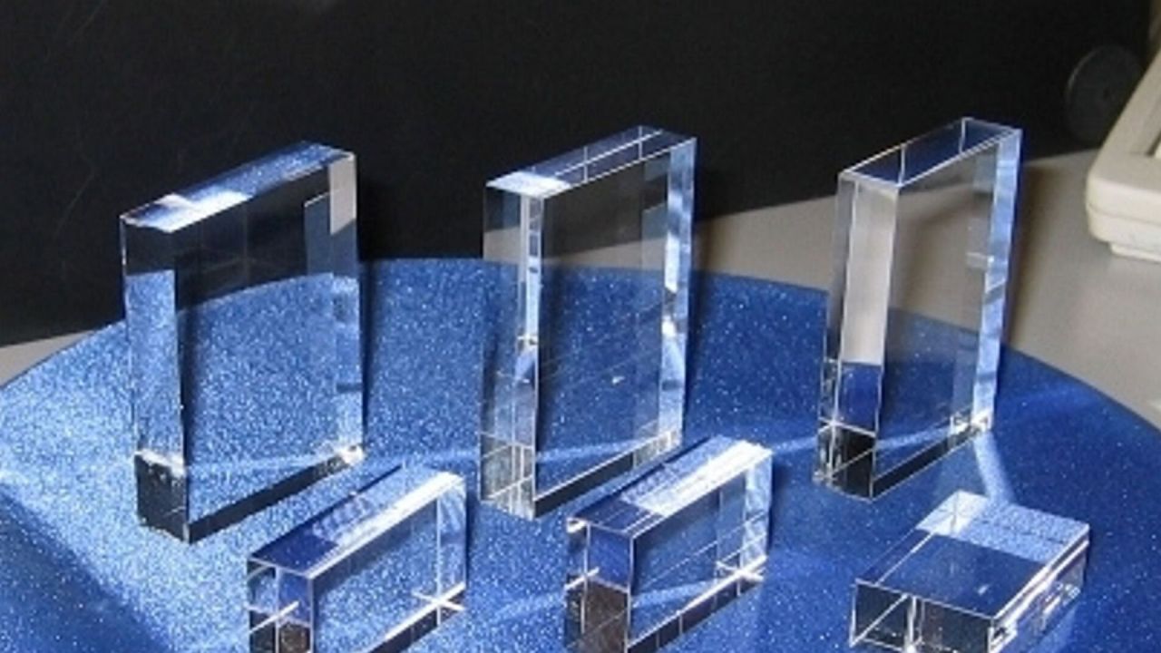 An application scenario or product detail of crystal quartz glass - Image 11