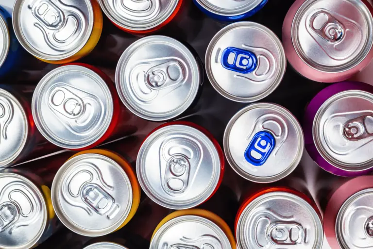 Featured image for the custom beverage cans containers guide