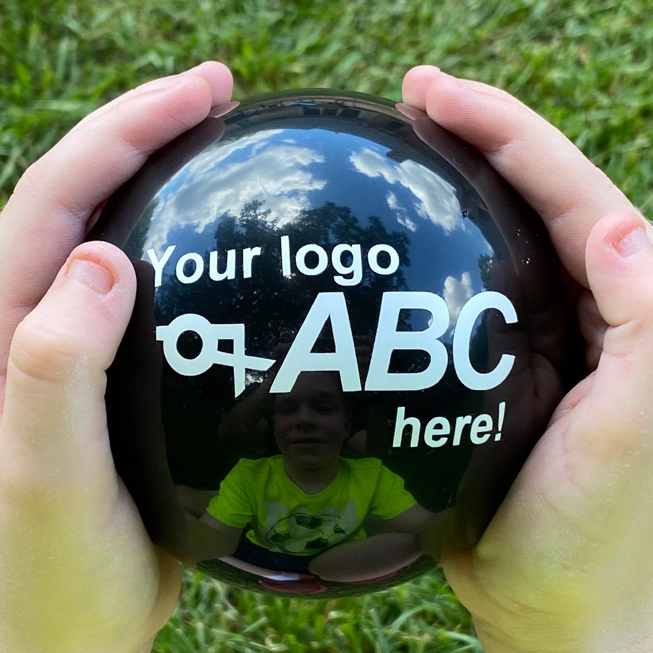 An application scenario or product detail of custom magic 8 ball - Image 4