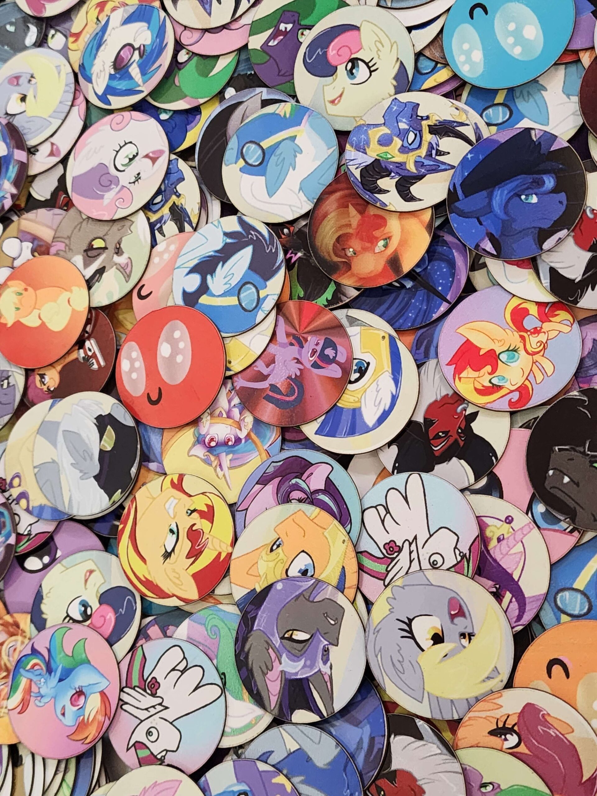 An application scenario or product detail of custom pogs - Image 10
