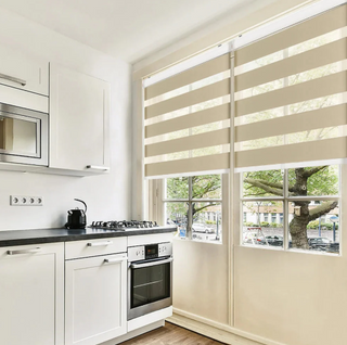 An application scenario or product detail of customized zebra blinds with motor - Image 4