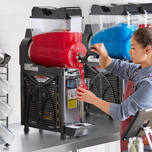 An application scenario or product detail of daiquiri machine - Image 7