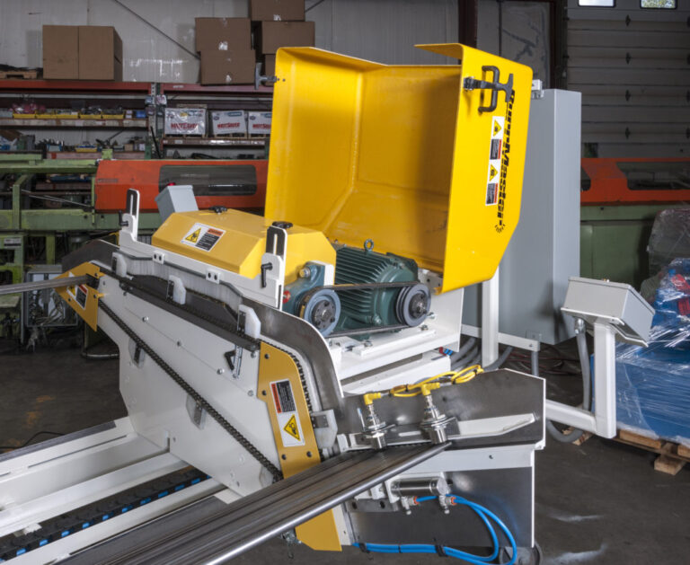 Featured image for the deburrer machine guide