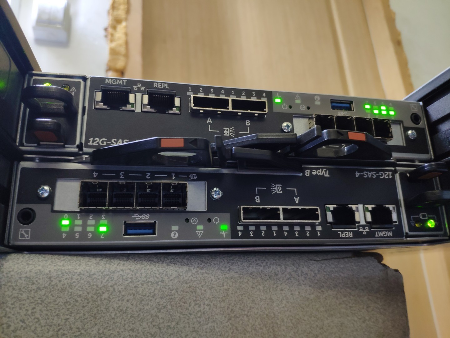 An application scenario or product detail of dell scv2020 5h3xx - Image 16