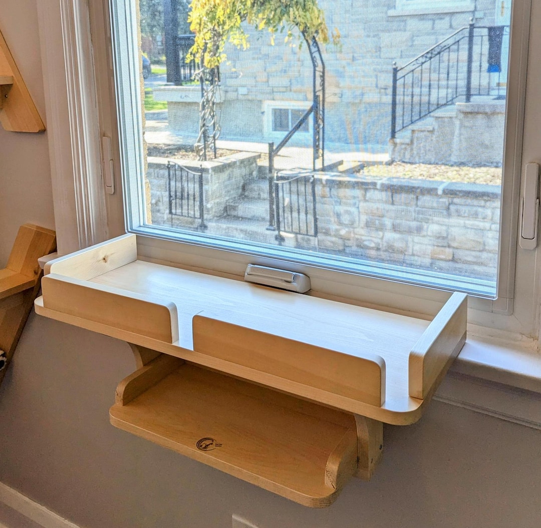 An application scenario or product detail of dog window perch - Image 11