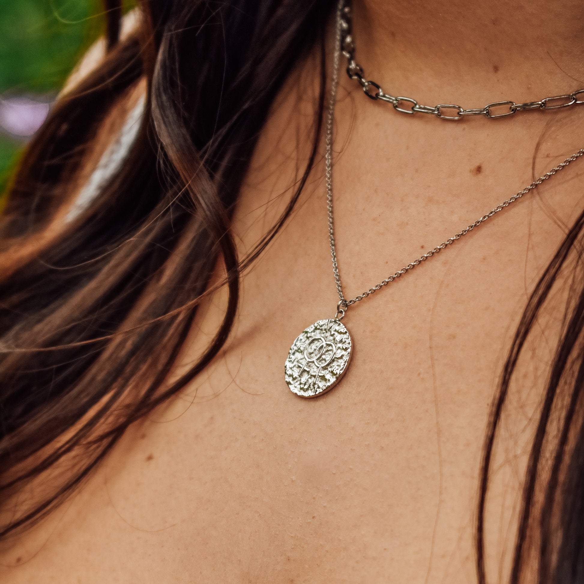 An application scenario or product detail of double venus necklace - Image 22