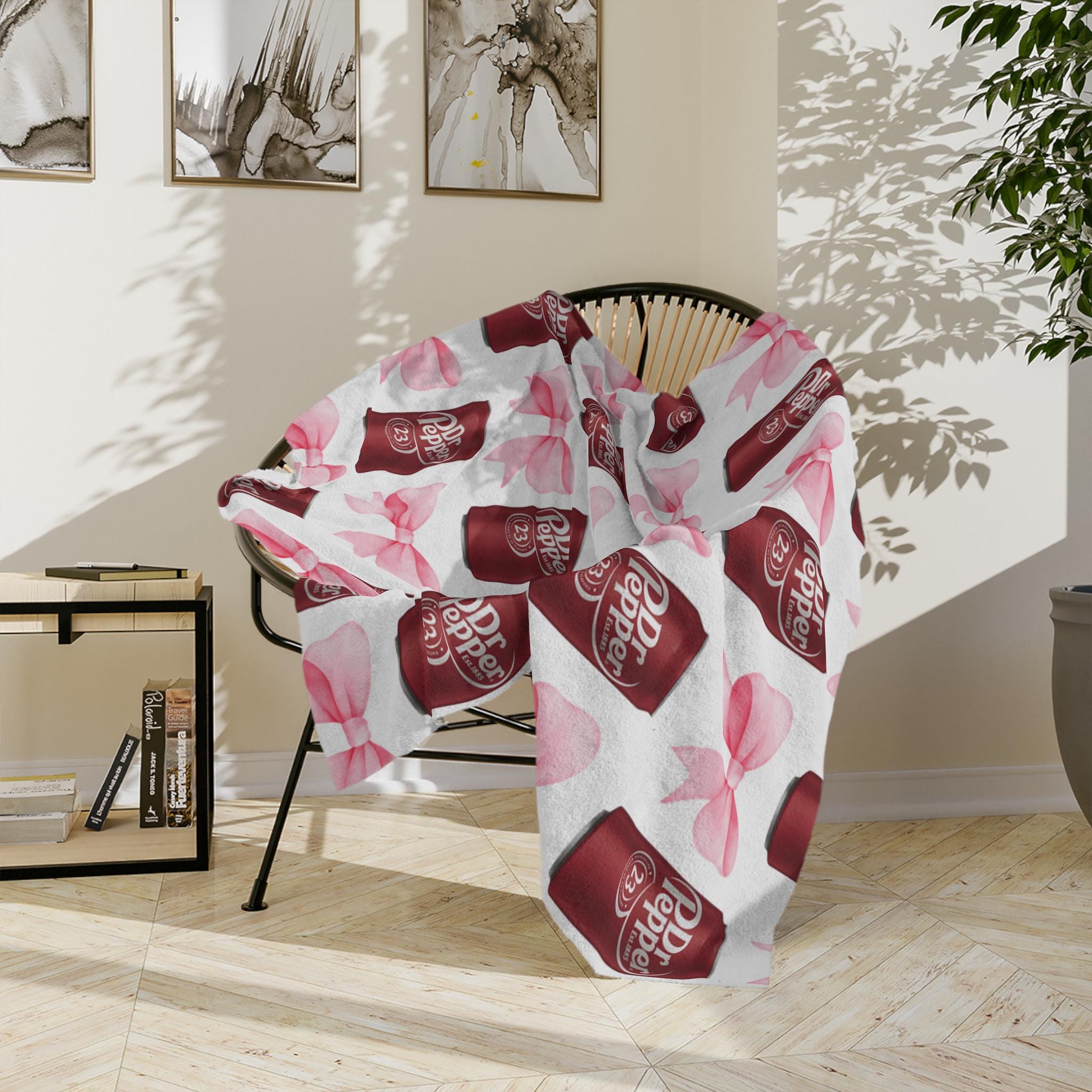 An application scenario or product detail of dr pepper blanket - Image 4