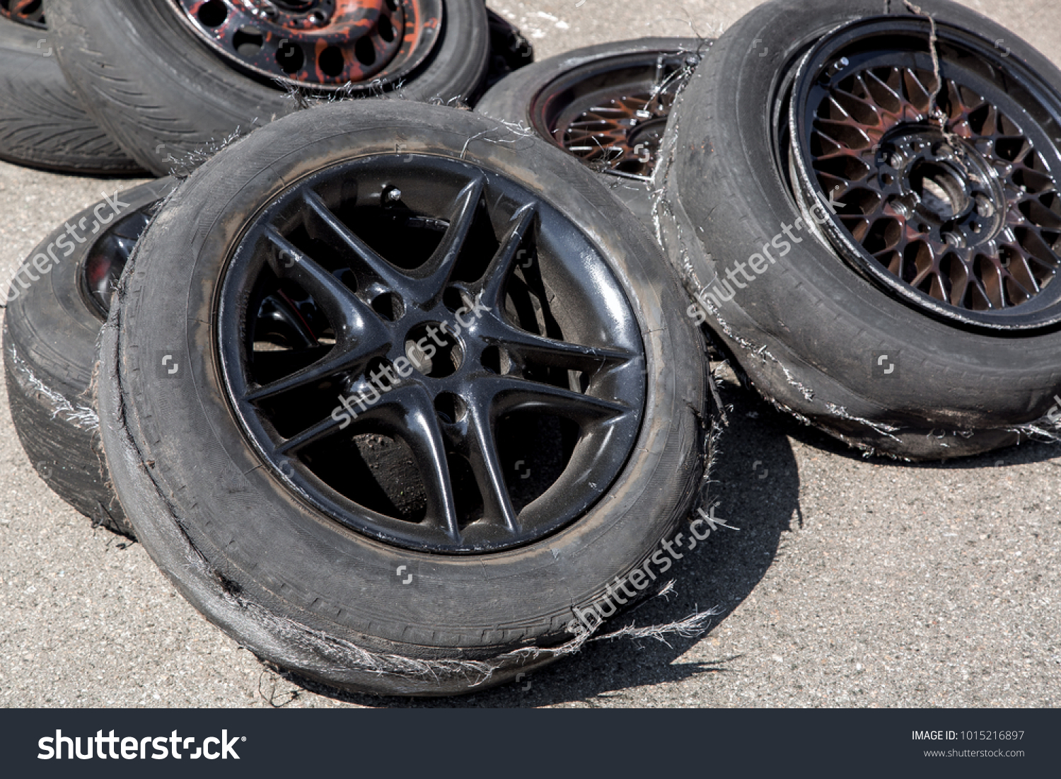 An application scenario or product detail of drift tires - Image 15