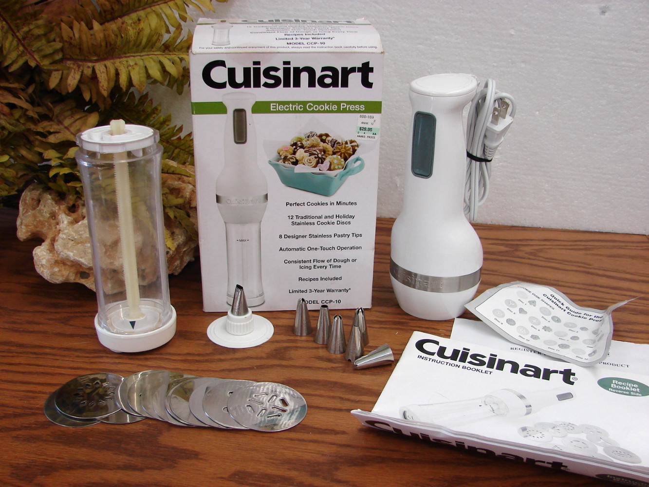 An application scenario or product detail of electric cookie press - Image 20
