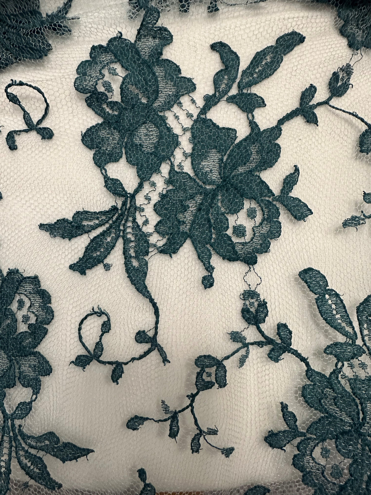 An application scenario or product detail of emerald green and black lace - Image 2