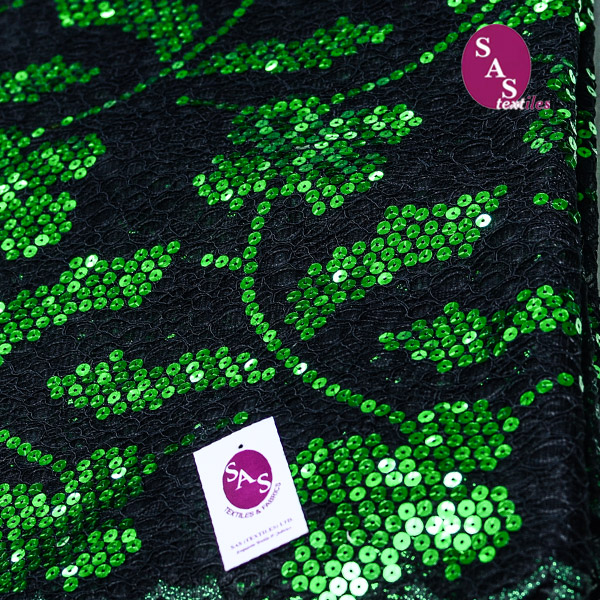 An application scenario or product detail of emerald green and black lace - Image 8