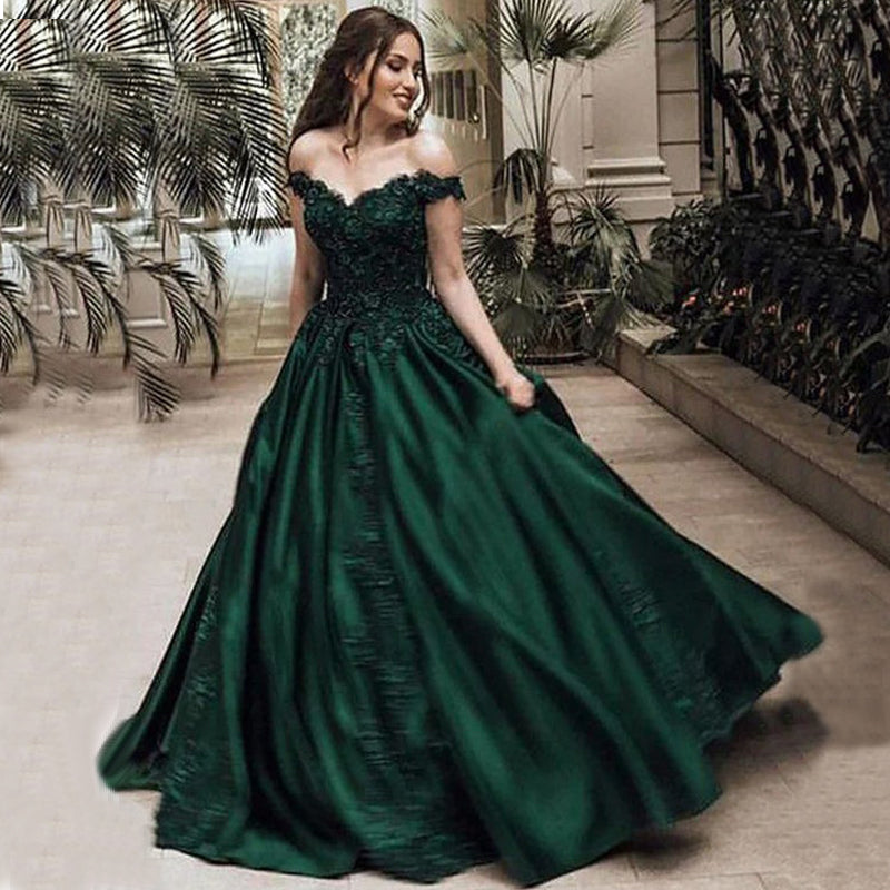 An application scenario or product detail of emerald green and black lace off the shoulder - Image 2