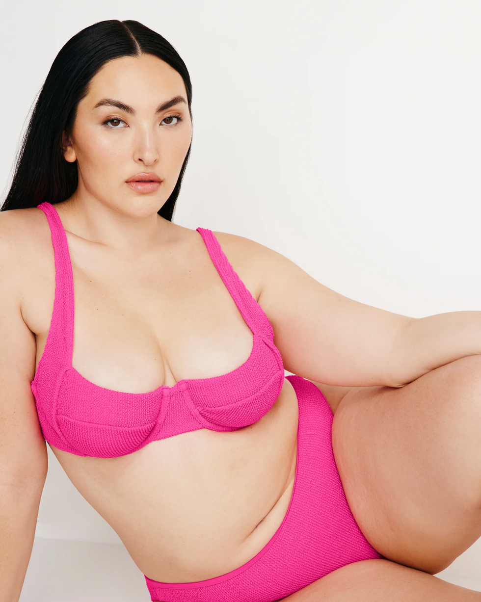 An application scenario or product detail of enormous boobs bikini - Image 22