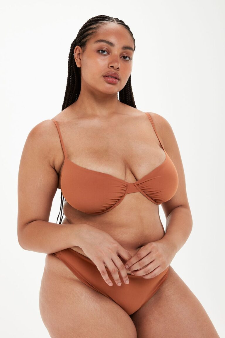 Featured image for the enormous boobs bikini guide