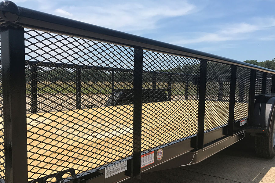 An application scenario or product detail of expanded metal fence - Image 11