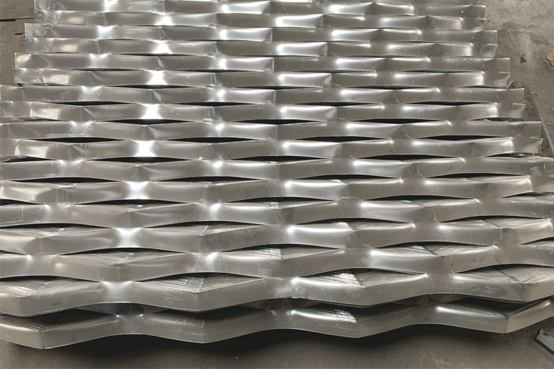 Featured image for the expanded metal grating guide